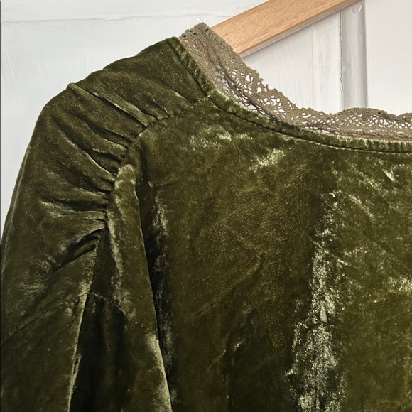 Vintage Bed jacket Free People Olive Velvet Tie-Front Blouse - Picture 13 of 16